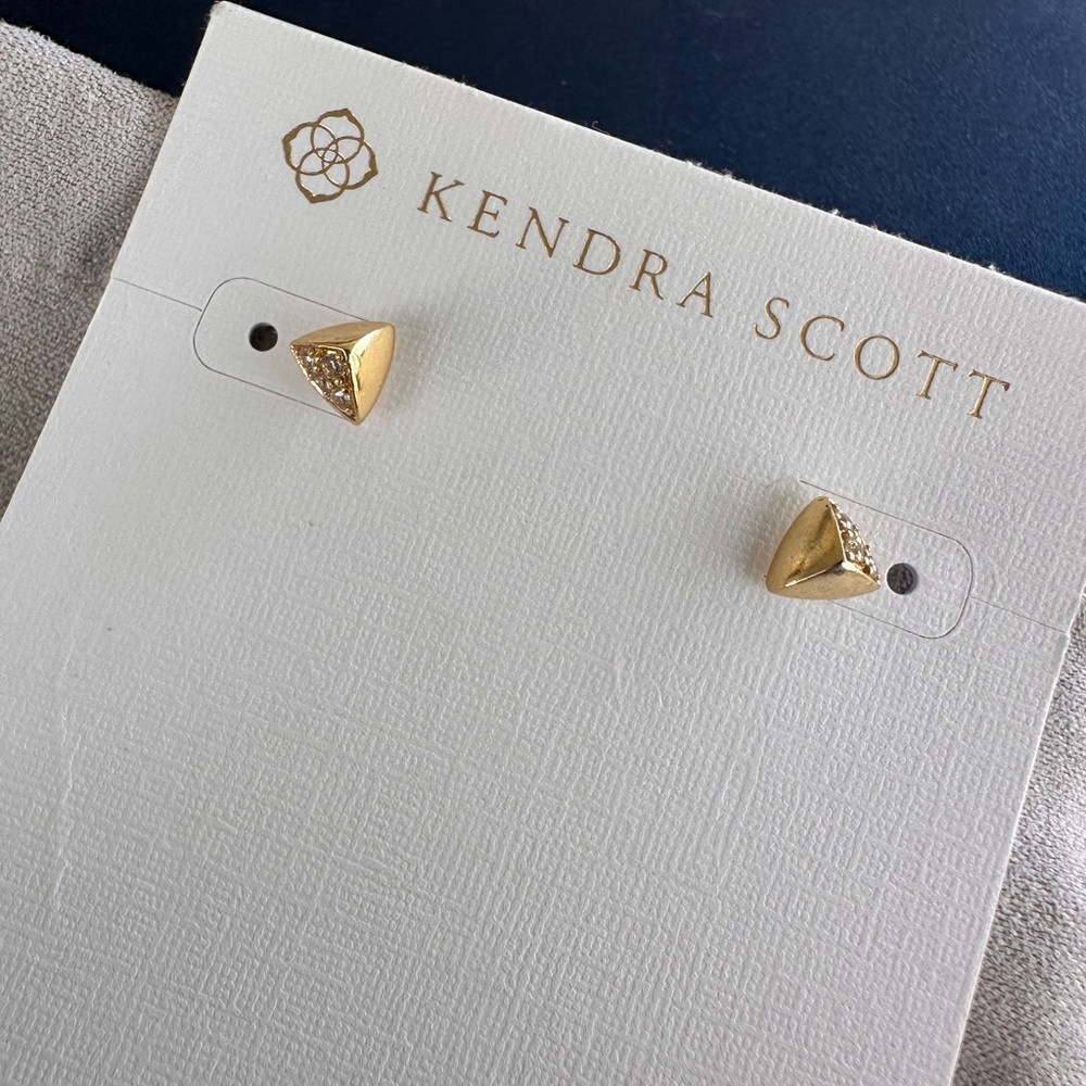 Kendra Scott Perry Gold Studs